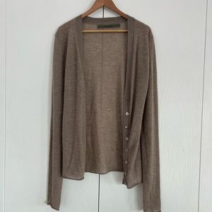 Light weight cashmere cardigan